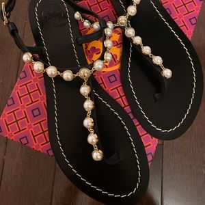 NEW TORY BURCH THONG SANDAL BRAND NEW